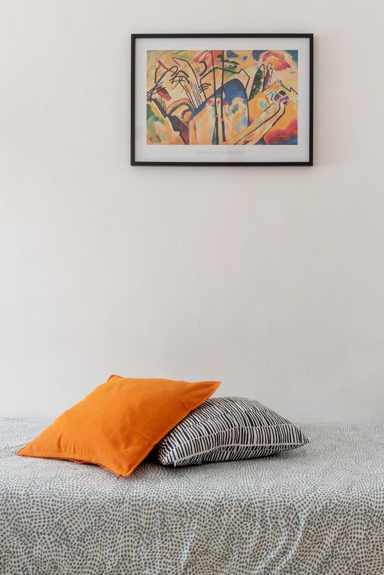 Central Little Basic Apartment Rome Bagian luar foto